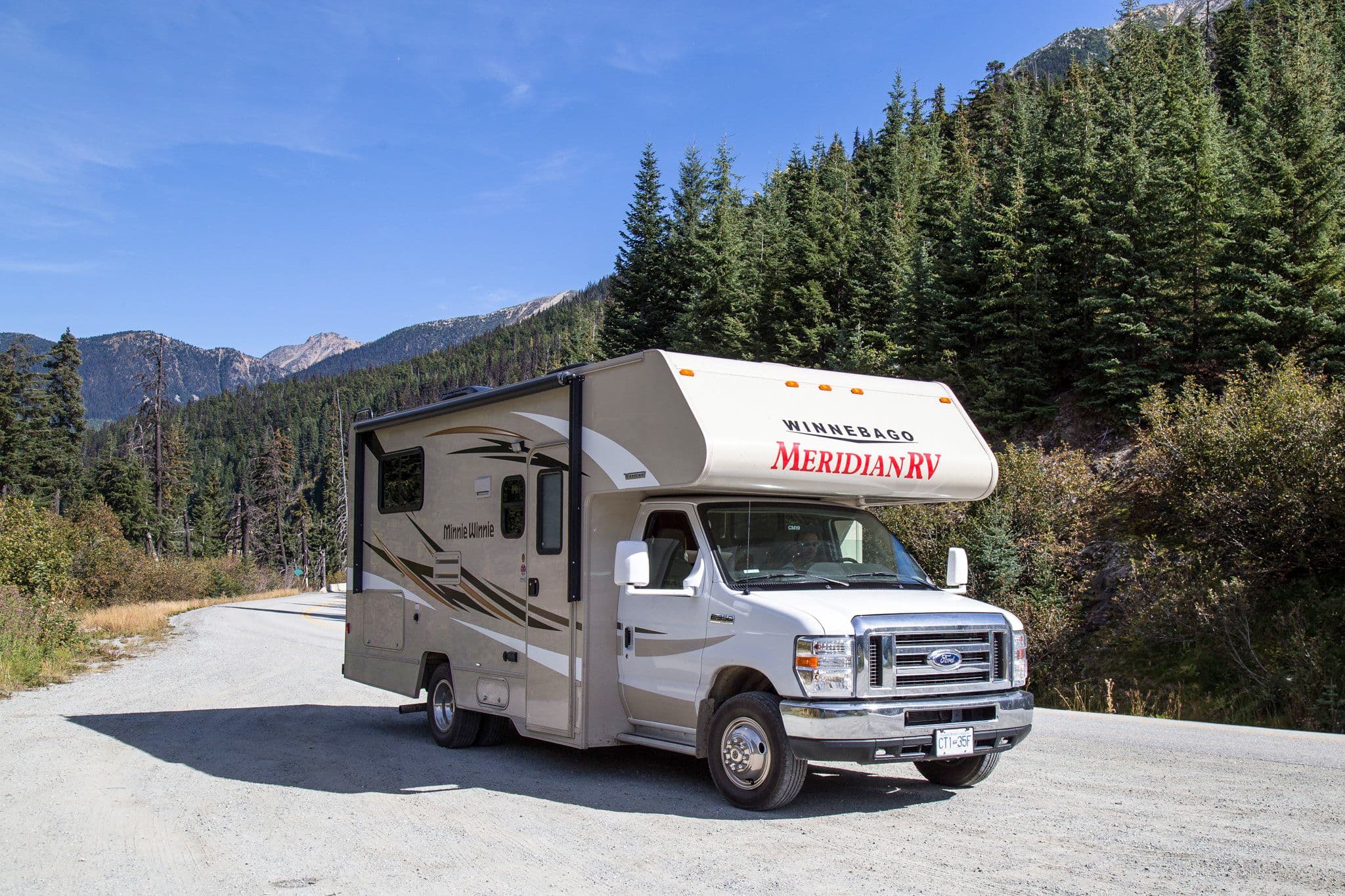 Meridian RV Rentals Logo